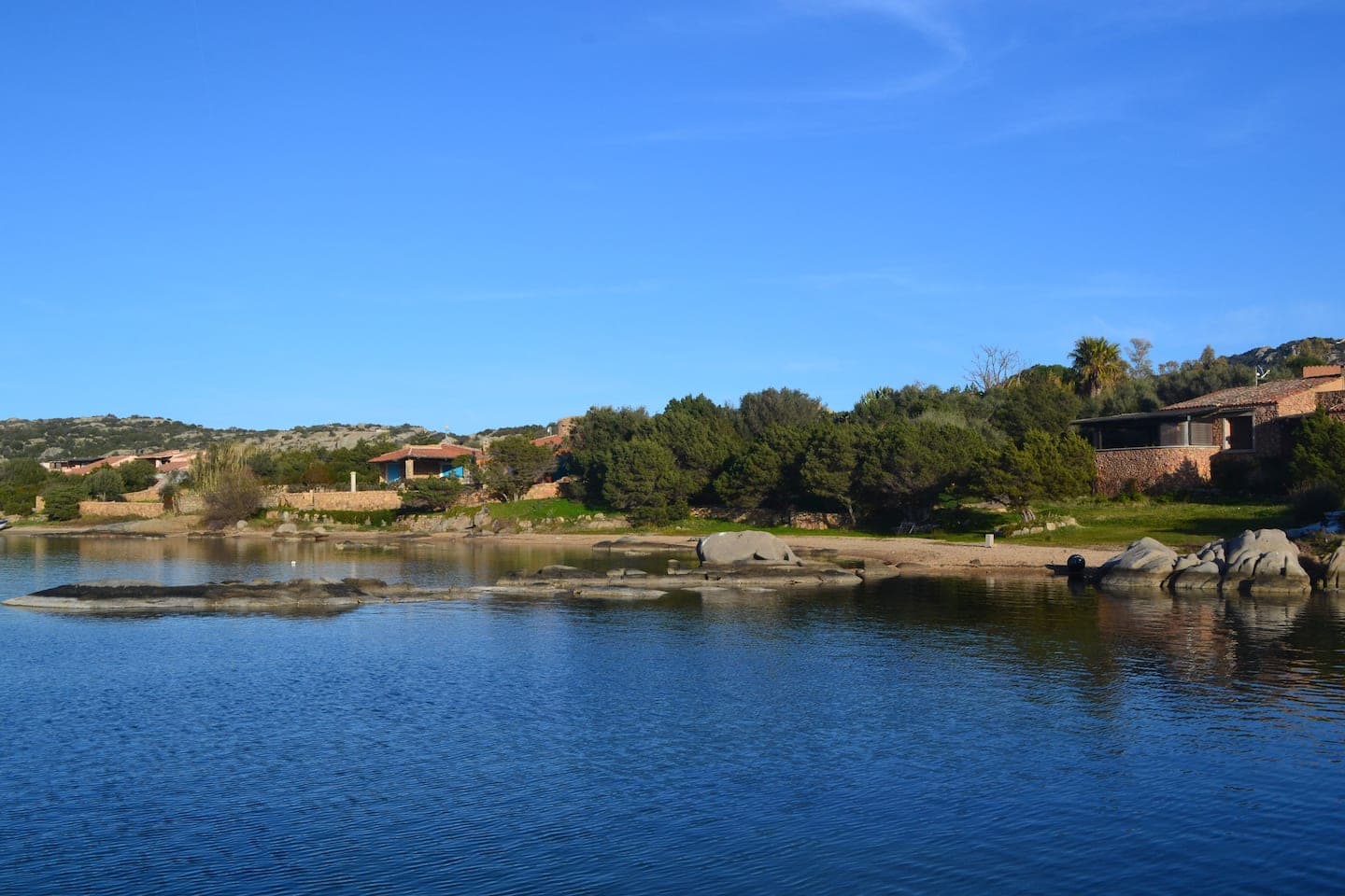 Villetta Marisa, esterni