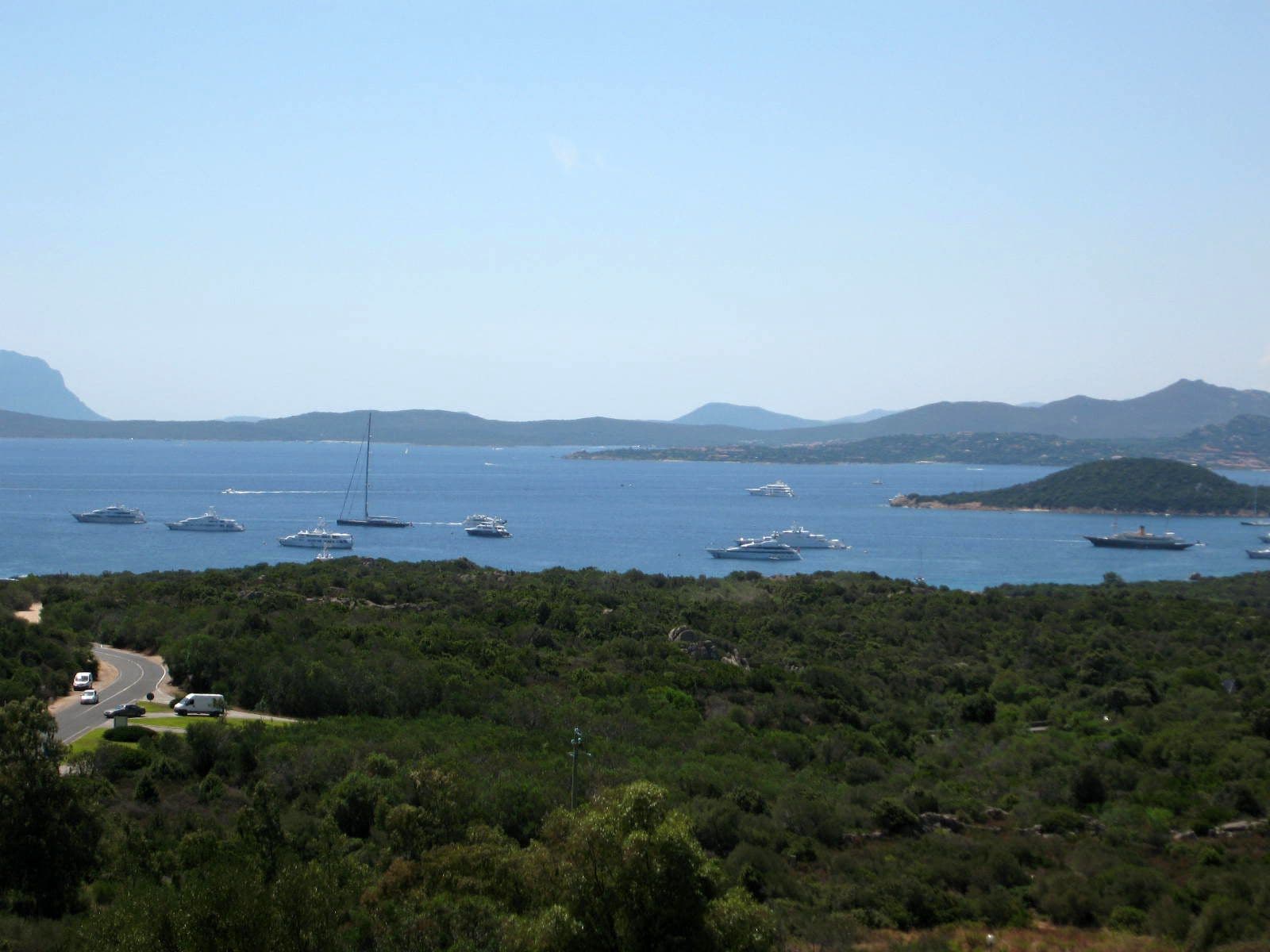 La baia di Cala di Volpe