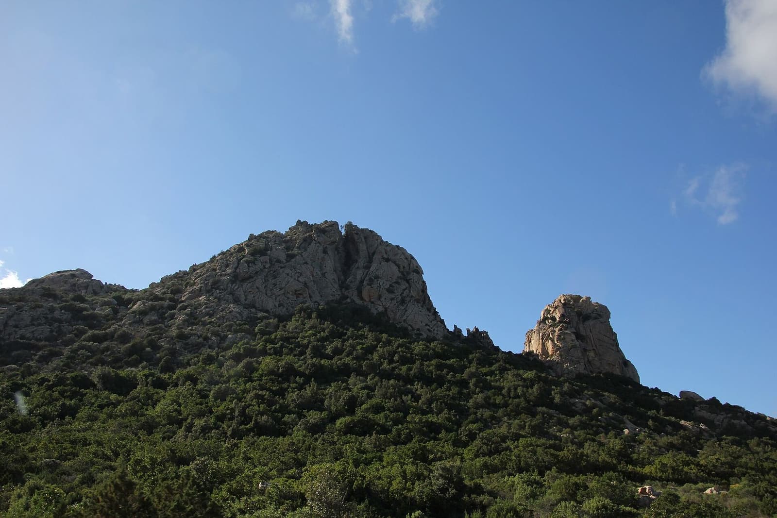 Le rocce di granito sopra San Pantaleo
